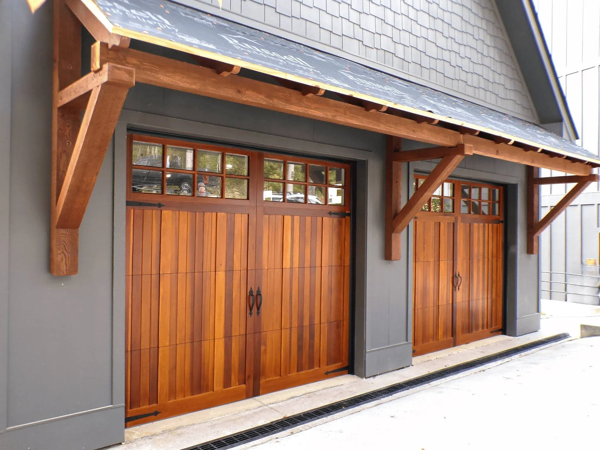 Overlay Carriage House Collection